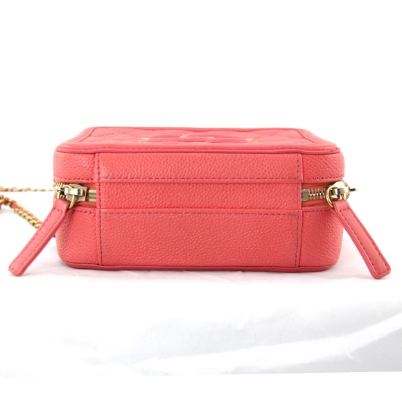 Chanel Coral Crossbody Caviar Filigree Vanity Case - Picture 5 of 8